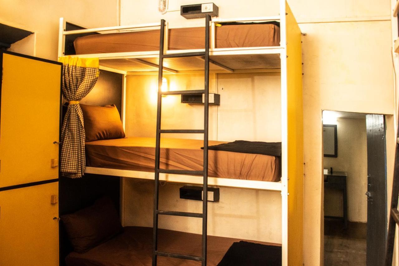 The Hosteller Goa, Анжуна Екстер'єр фото
