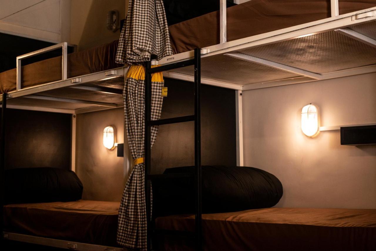 The Hosteller Goa, Анжуна Екстер'єр фото